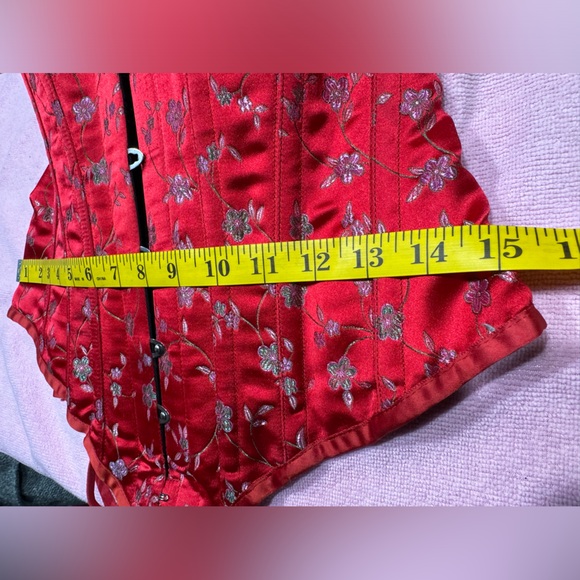 Custom HIGH QUALITY from London satin cotton with herring bone RED corset OSFM - Picture 10 of 17